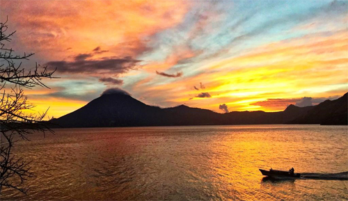 アティトラン湖｜グアテマラでの撮影
